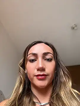 Ninabigtitied online show from June 27, 4:13 pm