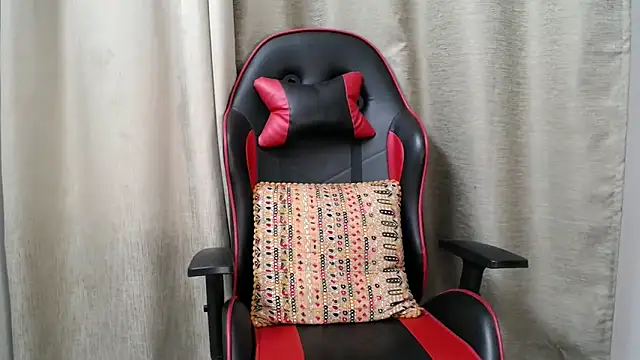 niya-cute online show from March 10, 5:39 pm