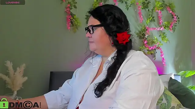 sandra jackson online show from October 22, 2:49 am