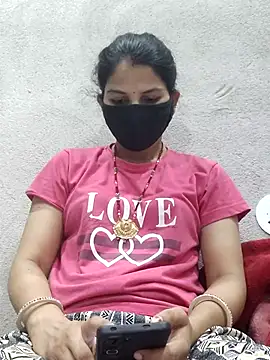 poojam93 online show from June 16, 1:50 am