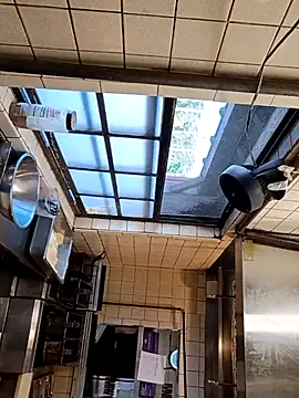 sarahkat86 online show from October 20, 8:45 pm