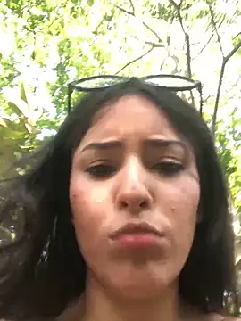 Snapshot of Mikasa-Ackerman chatting on September 11, 9:04 pm Mikasa-Ackerman online show from September 11, 9:04 pm