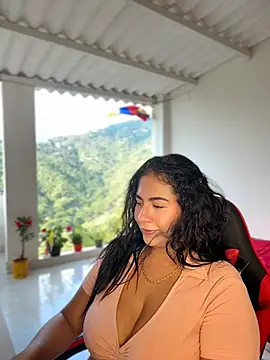 samanthahut1 online show from July 16, 10:03 pm