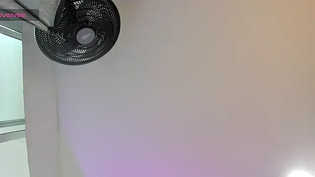 sweet  vanessa1 online show from July 5, 10:59 pm