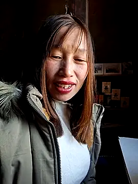 ngocngoc cute online show from November 27, 7:22 am