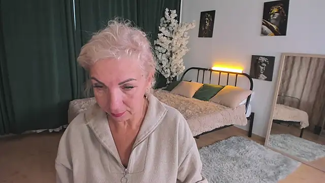 LiliaMoons online show from September 14, 9:51 am