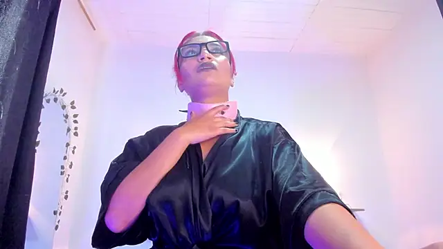 Snapshot of vane_jimenez_ chatting on September 20, 9:35 pm vane jimenez online show from September 20, 9:35 pm
