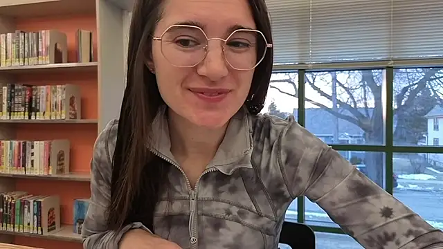 bambifarrina online show from February 12, 11:06 pm