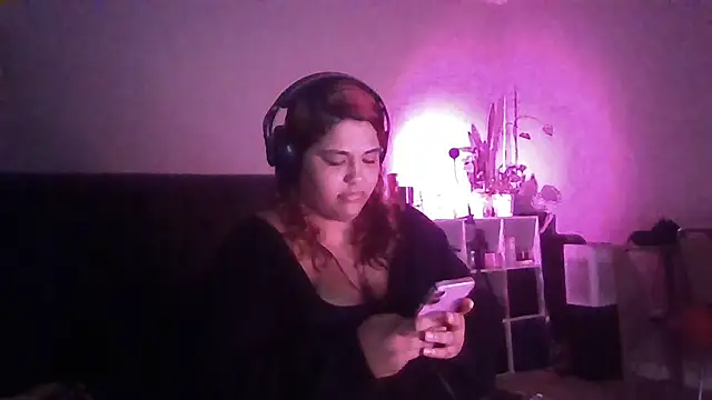 1n0nlythroat online show from April 27, 1:46 am