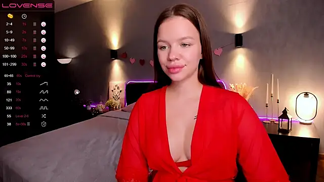 marydreams  online show from June 29, 10:15 am