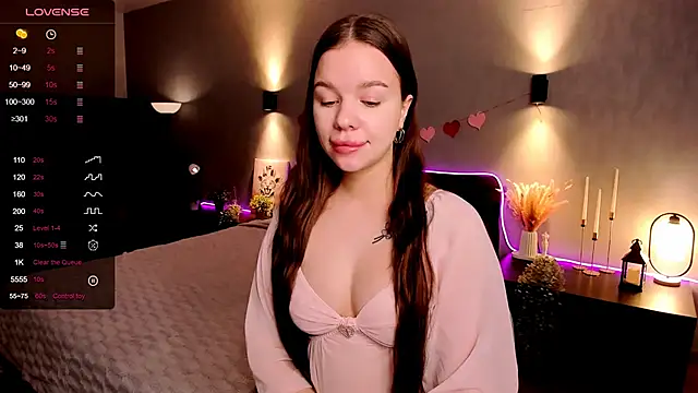 marydreams  online show from February 17, 8:24 am