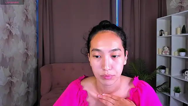 FlirtyAura online show from July 28, 3:15 am