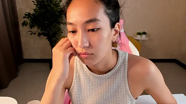 FlirtyAura online show from July 10, 3:51 am