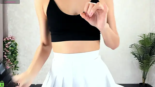 FlirtyAura online show from October 13, 2:03 am