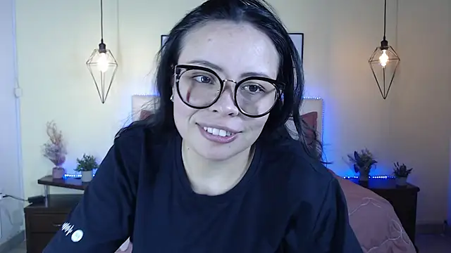 Megan 05  online show from June 25, 2:40 pm