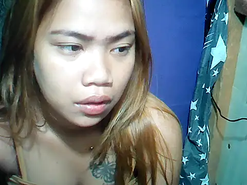 MorenaLovelyPinay24 online show from April 18, 9:48 pm