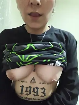 xjuanaxmaldadxxx online show from July 5, 4:51 am