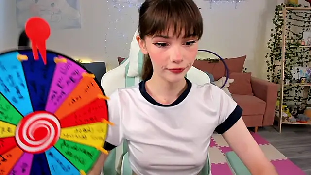 Zoe Vee online show from June 27, 3:51 am