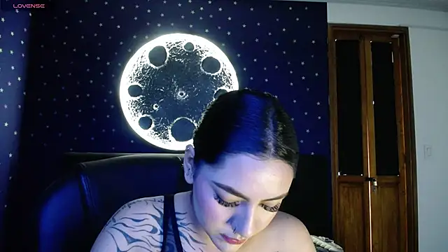 Megara 25 online show from June 22, 2:47 pm