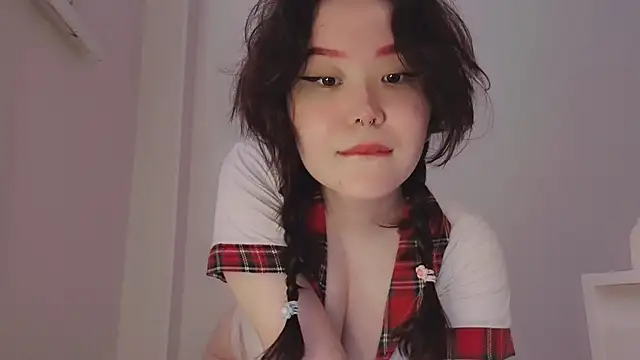 tsunade chan online show from June 10, 4:11 am