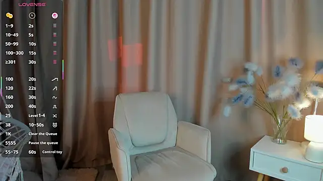 Marie Ellie online show from July 30, 2:01 am