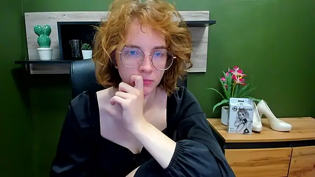 juicyPenny online show from September 25, 6:34 am