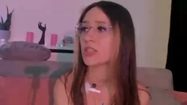 EvaBllake online show from October 29, 7:01 am