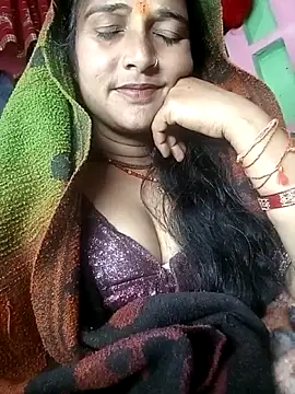 Cutreet online show from December 17, 4:22 pm