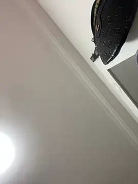 JuanitaMore01 online show from December 20, 11:09 pm