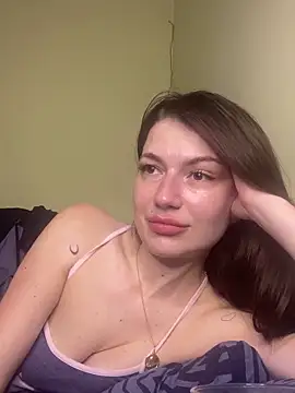 Cute Erika online show from December 16, 8:37 pm