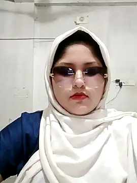 Nusrat-N online show from May 4, 1:04 pm