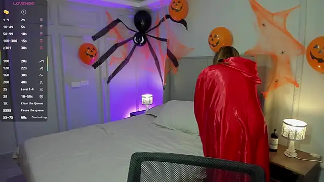 Scarley online show from October 31, 12:09 pm