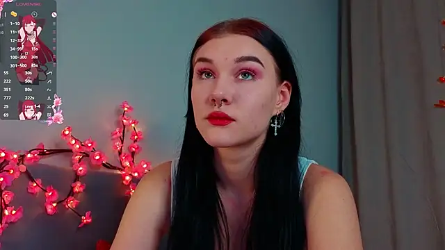 JenniferSullivan online show from October 25, 9:32 pm