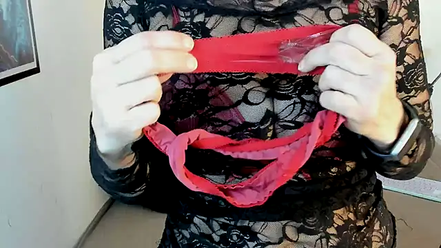 FrauMueller online show from December 16, 9:15 am