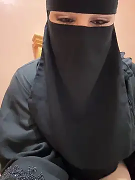  Laiali  online show from March 23, 3:18 pm