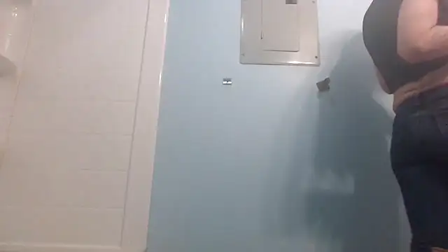 flavi1996 online show from January 12, 1:44 am