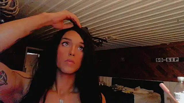 Snapshot of HTXBBY3130 chatting on October 6, 8:20 am HTXBBY3130 online show from October 6, 8:20 am