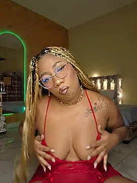 Naomi jhonson online show from August 4, 1:28 pm
