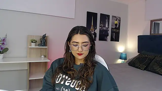 madame lottie online show from October 8, 12:53 pm