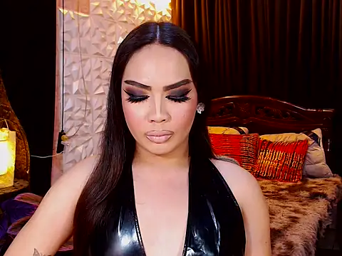 GODDESSHUGECOCKANDREA online show from April 21, 5:42 pm