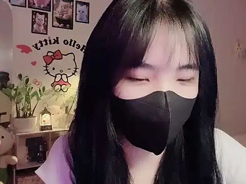 keelinnn19 online show from December 19, 6:55 pm