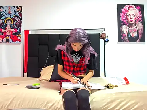 xamila muaa online show from October 4, 11:38 am