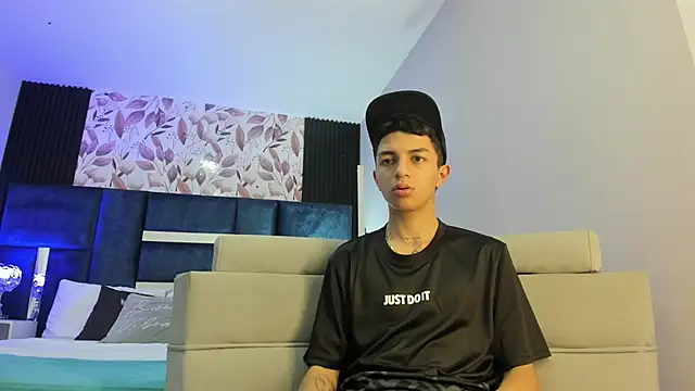 NickandAbby  online show from February 3, 7:51 pm