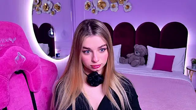 SweetyLicky online show from November 14, 4:18 pm