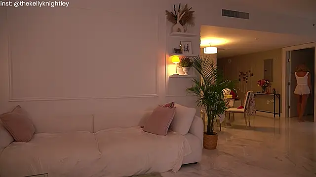 Ohbabykelly online show from July 15, 1:32 am