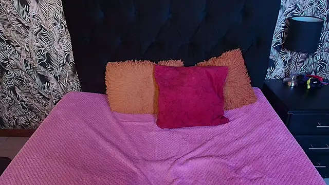 DanielaMonroe online show from June 15, 4:40 pm
