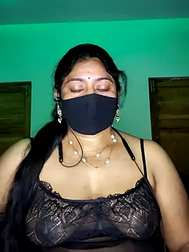 Snapshot of Telugu--Nadhini143 chatting on October 19, 5:37 pm Telugu--Nadhini143 online show from October 19, 5:37 pm