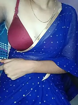 Nidhi lovely online show from August 2, 3:20 am