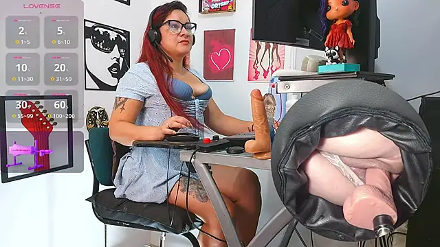 leidydi223 online show from June 11, 12:32 am