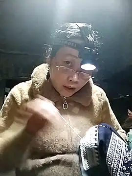 Lai005 online show from March 8, 1:24 am